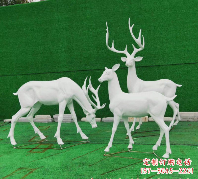 龙岩玻璃钢仿真鹿群雕塑