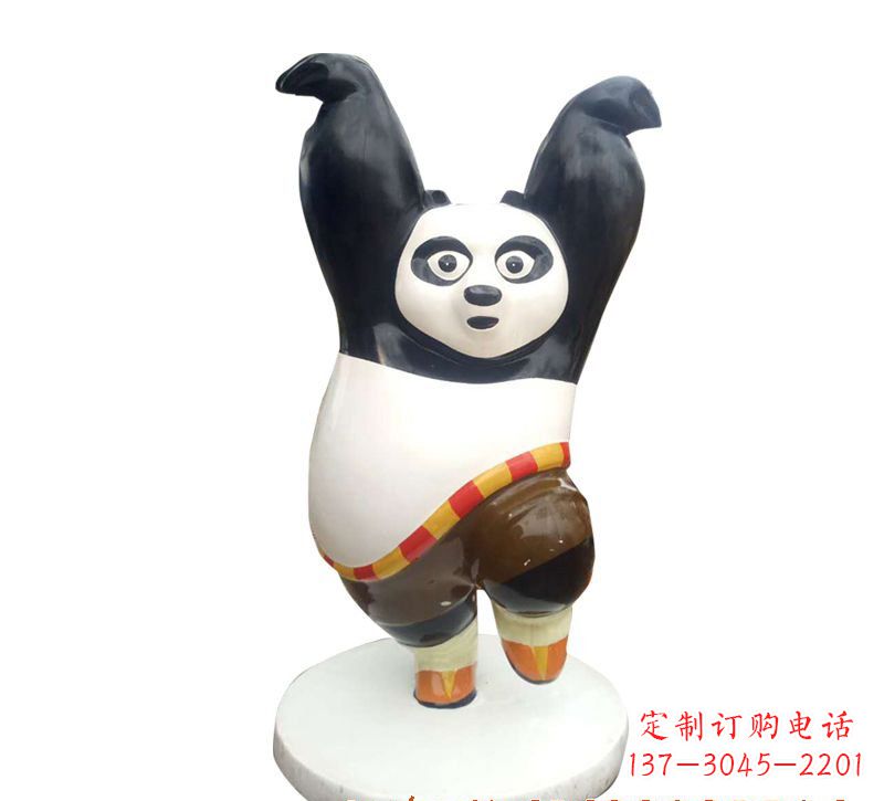 龙岩玻璃钢功夫熊猫雕塑