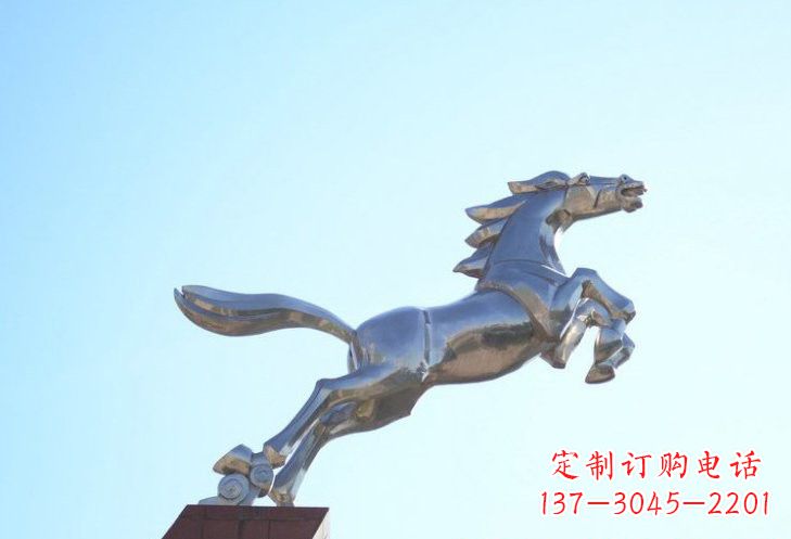 龙岩不锈钢奔马雕塑