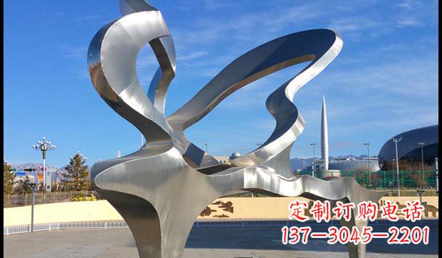 龙岩不锈钢抽象钢琴雕塑1