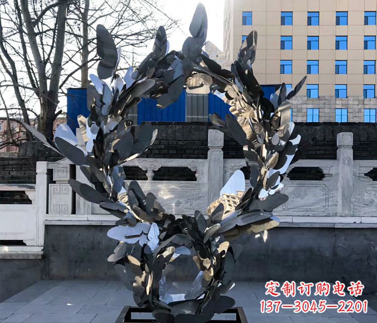 龙岩不锈钢抽象蝴蝶花环景观雕塑