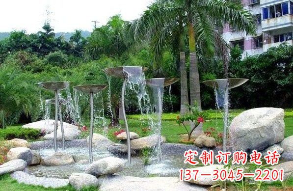 龙岩不锈钢抽象花朵喷泉雕塑