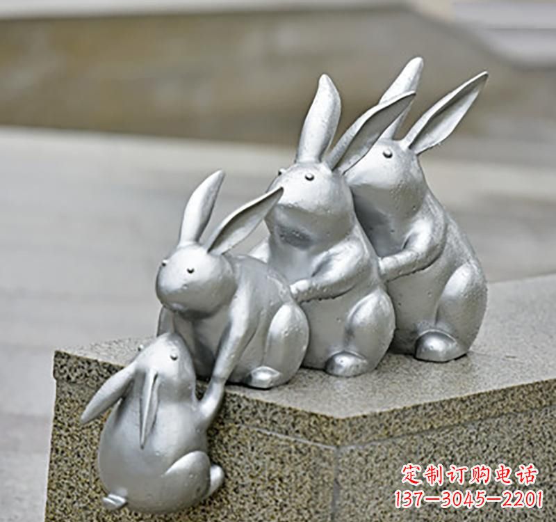 龙岩不锈钢动物园林兔雕塑