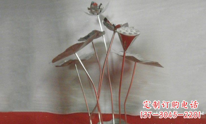 龙岩不锈钢锻造荷花荷叶雕塑