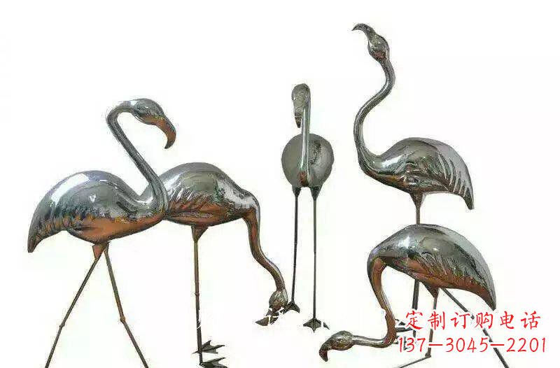 龙岩不锈钢火烈鸟雕塑——美丽的自然之美