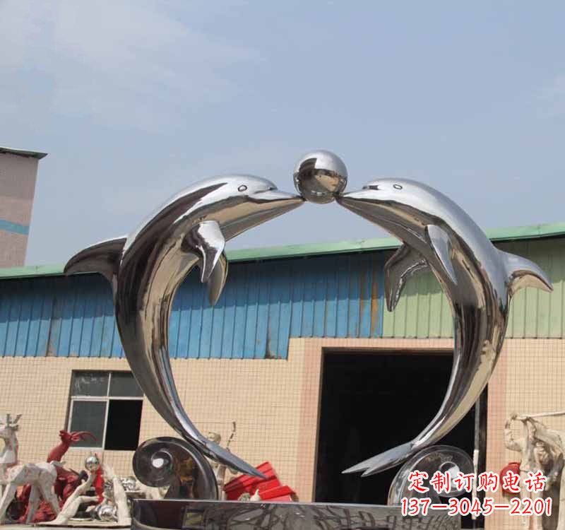 龙岩不锈钢公园镜面海豚顶球雕塑