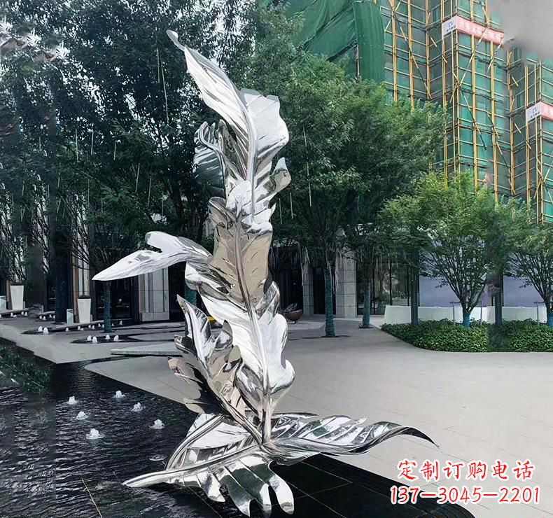 龙岩不锈钢公园树叶雕塑
