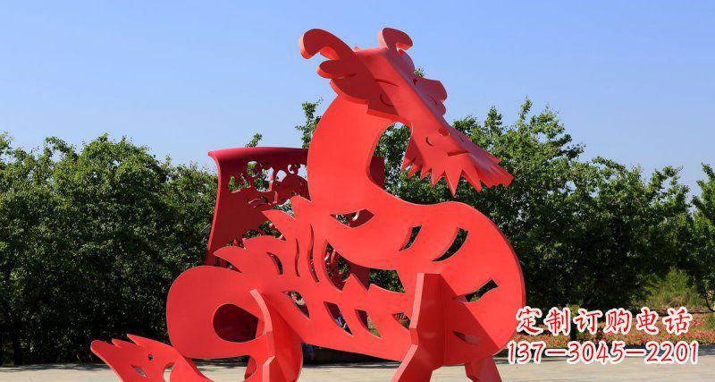 龙岩不锈钢貔貅雕塑为广场增添美感
