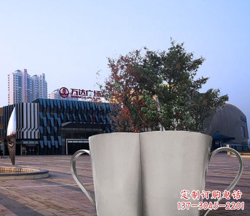 龙岩不锈钢花盆雕塑带来精致的艺术感受