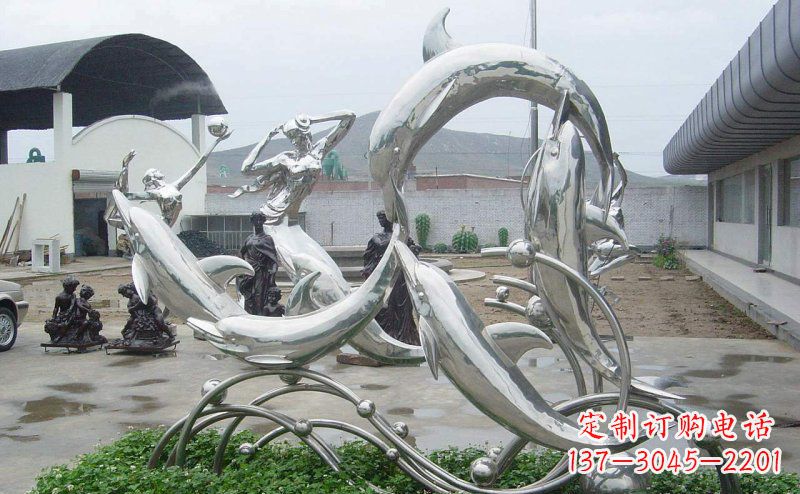 龙岩不锈钢海豚的灵动嬉戏