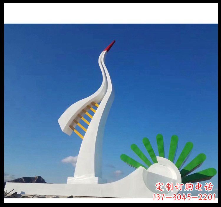 龙岩不锈钢松树雕塑,美轮美奂