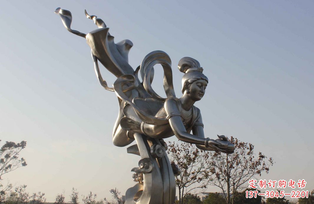 龙岩蟠桃祈福精美不锈钢雕塑