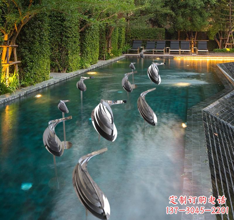 龙岩不锈钢动物雕塑——美丽的水景装置
