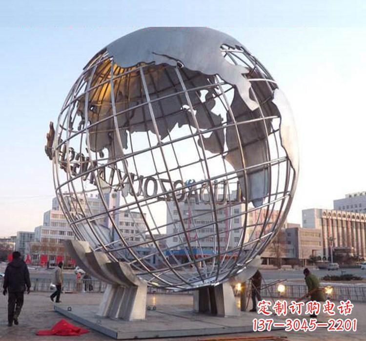 龙岩不锈钢地球仪雕塑一座充满美丽与灵性的艺术品