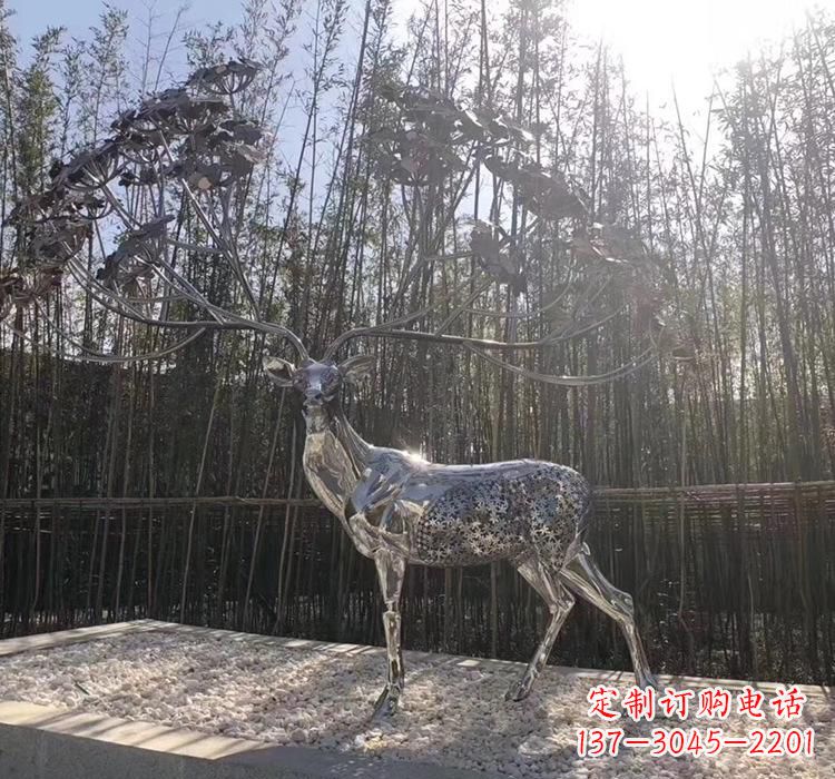 龙岩不锈钢动物雕塑精美的艺术作品