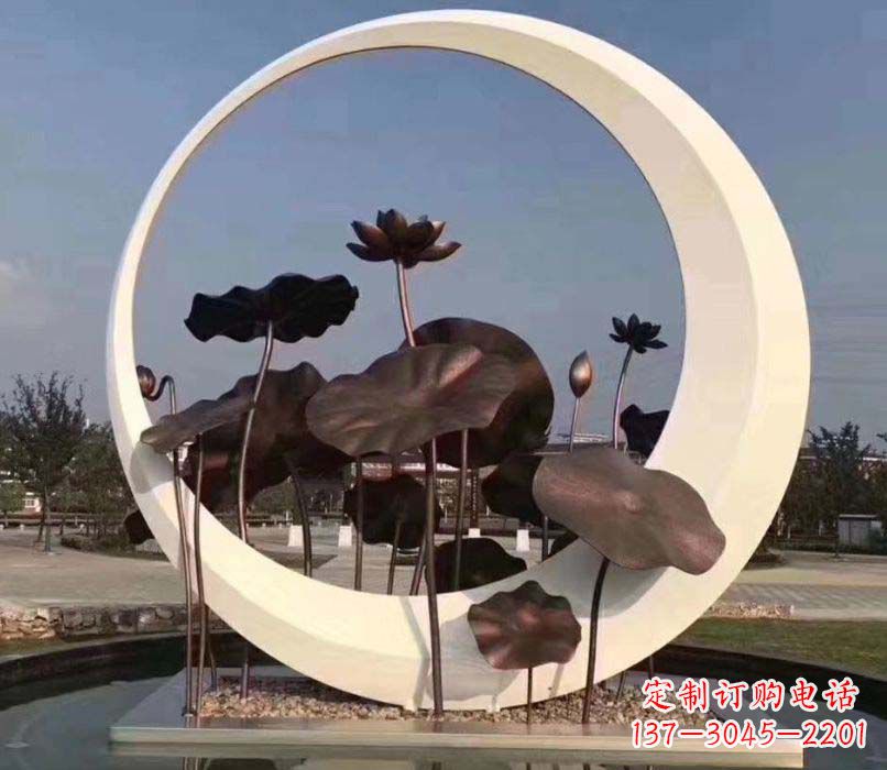 龙岩环绕荷香不锈钢圆环雕塑