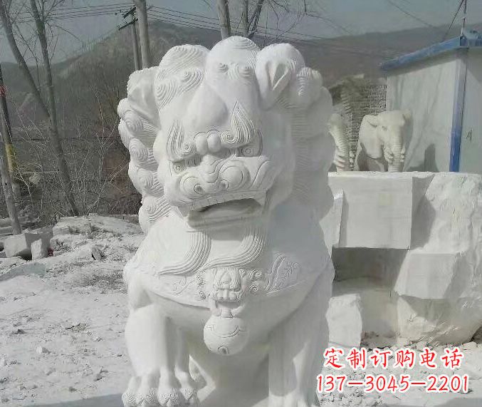 龙岩狮子雕塑踩绣球石狮子寺庙的独特景观