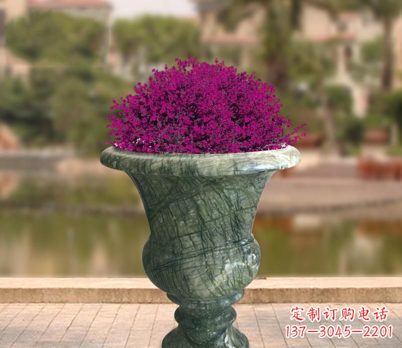 龙岩白玉景观花盆雕塑让你的景观更加美观