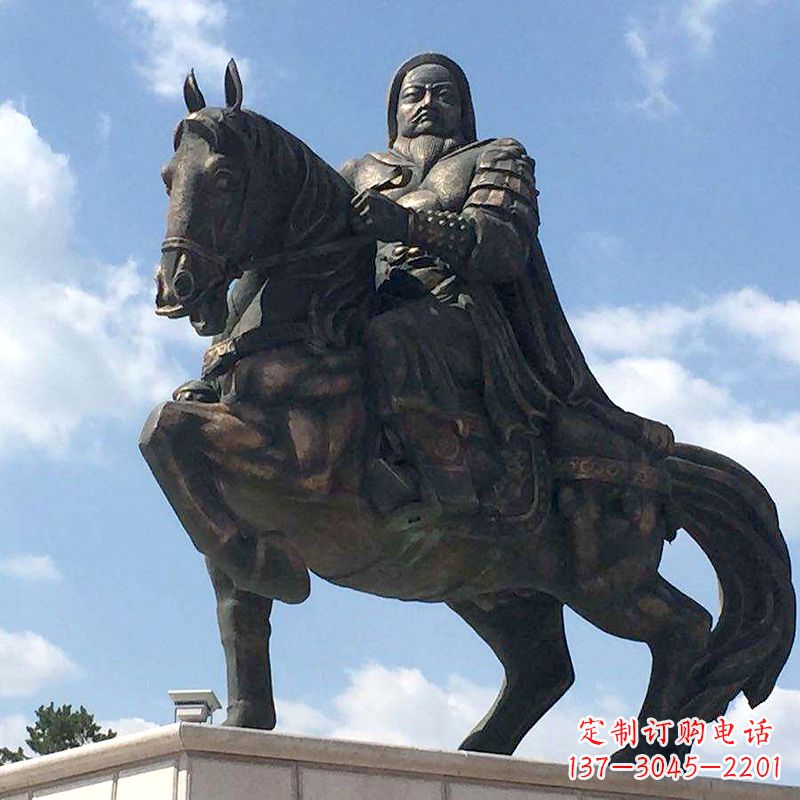 龙岩成吉思汗驰骋铜像象征着不朽的传奇