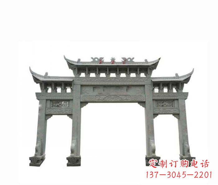 龙岩牌楼上的雕塑
