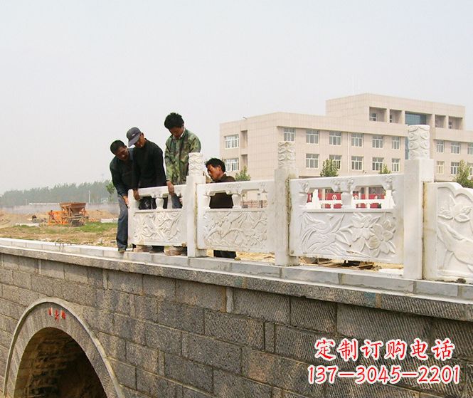 龙岩大理石拱桥石雕栏板