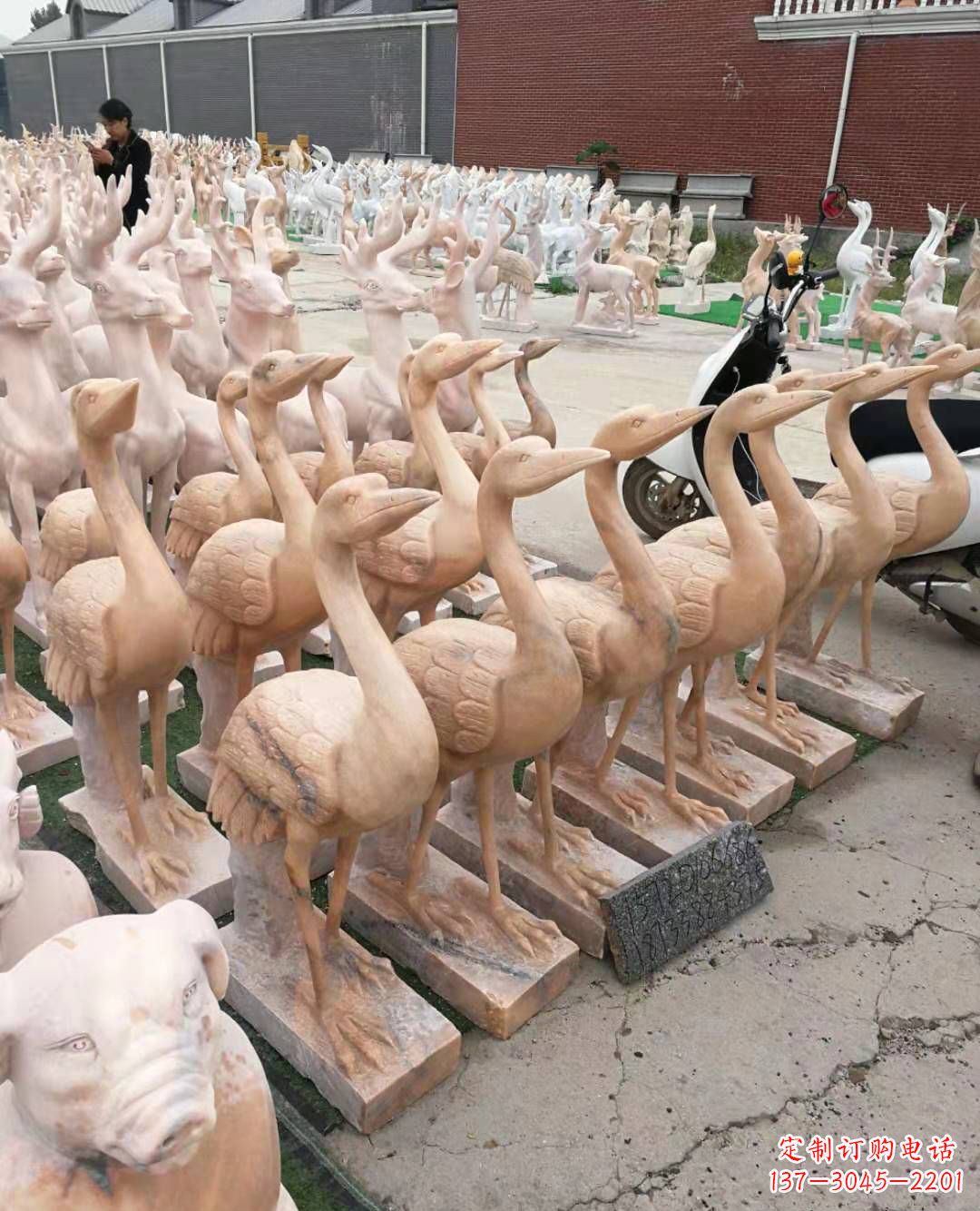 龙岩丹顶鹤大理石雕塑