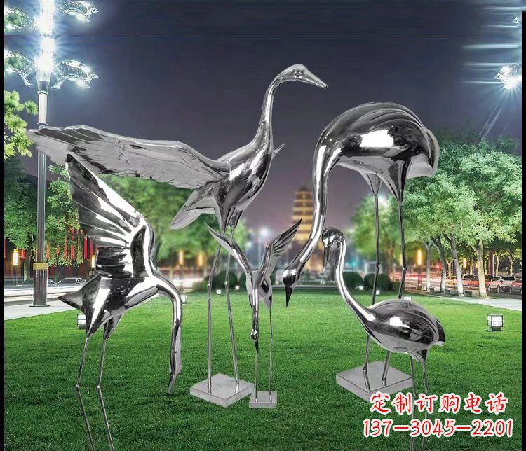 龙岩大型不锈钢仙鹤雕塑