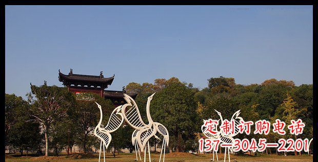 龙岩中领雕塑的精美不锈钢仙鹤雕塑
