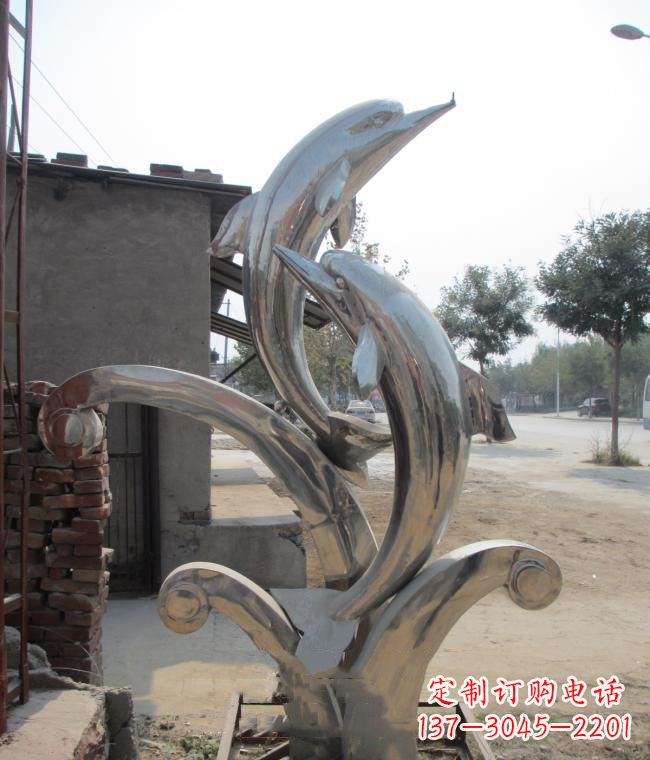 龙岩倾情展示——室外可靠不锈钢海豚雕塑