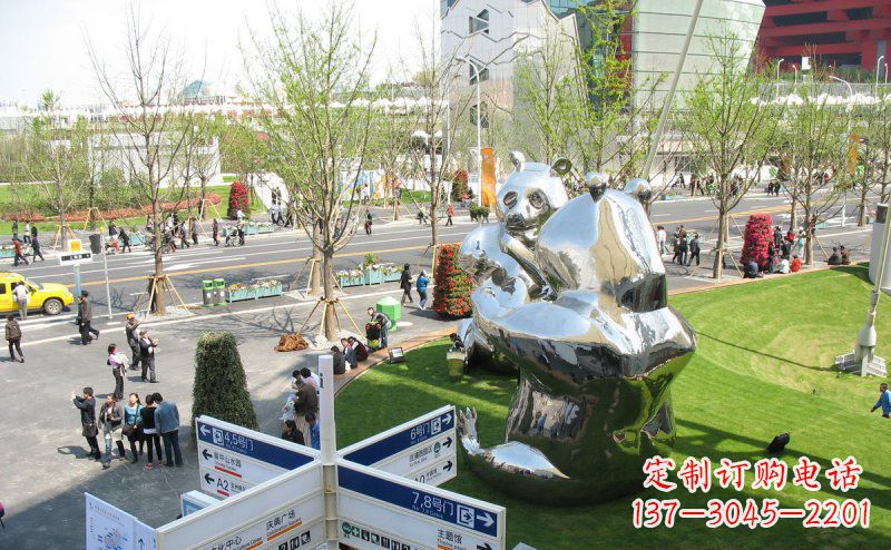 龙岩魅力镜面不锈钢熊猫景观雕塑