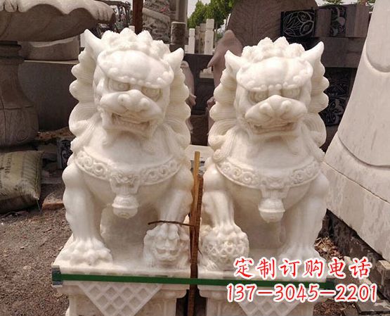 龙岩汉白玉踩绣球狮子石雕_2