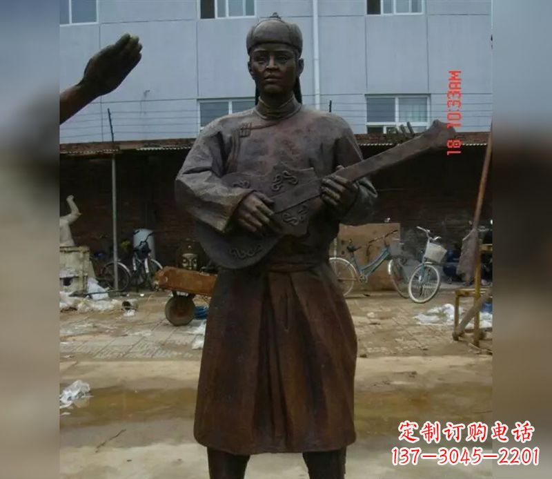 龙岩传承蒙古族传统,让男人雕塑回到公园