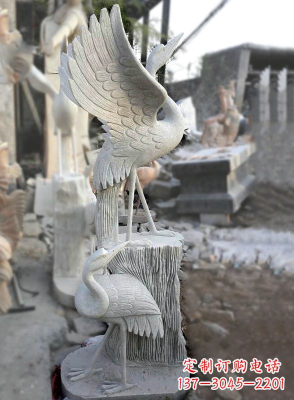 龙岩石雕仙鹤景观摆件
