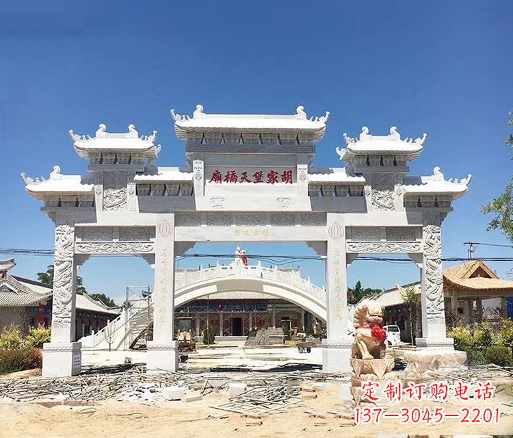 龙岩石牌坊的雕刻