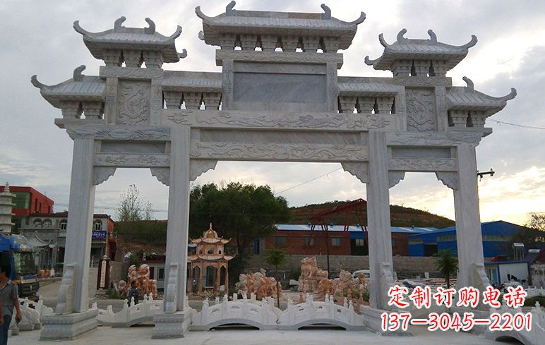 龙岩石牌坊雕刻