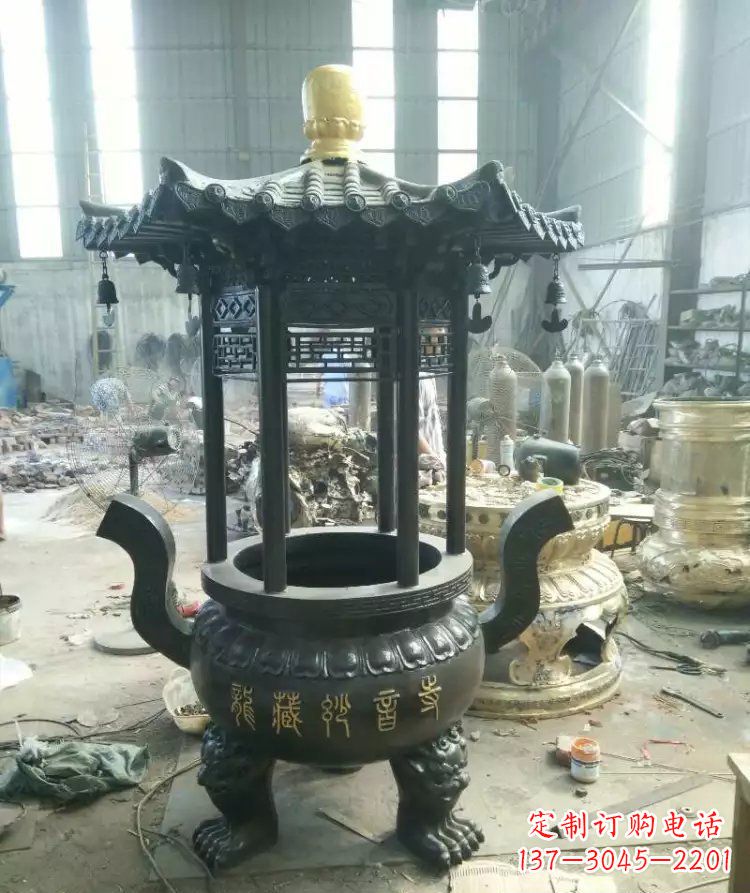 龙岩寺庙圆香炉铜雕 (2)