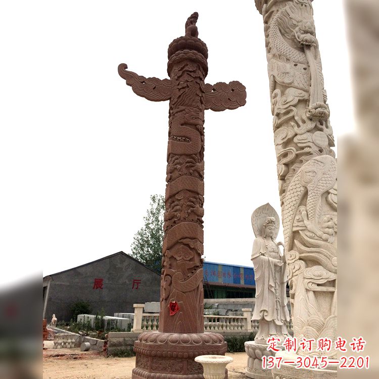 龙岩晚霞红华表石柱