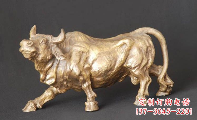 龙岩西班牙斗牛-鎏金牛
