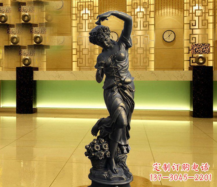 龙岩西方女人别墅景观铜雕