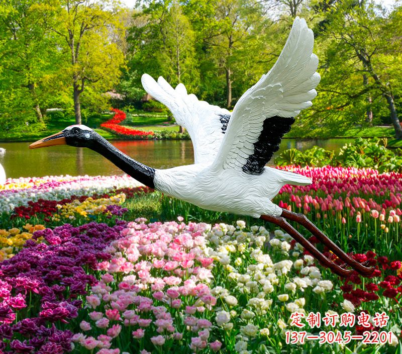 龙岩仙鹤雕塑灯