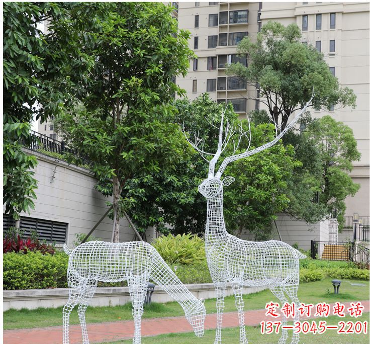龙岩小区不锈钢镂空梅花鹿鹿雕塑