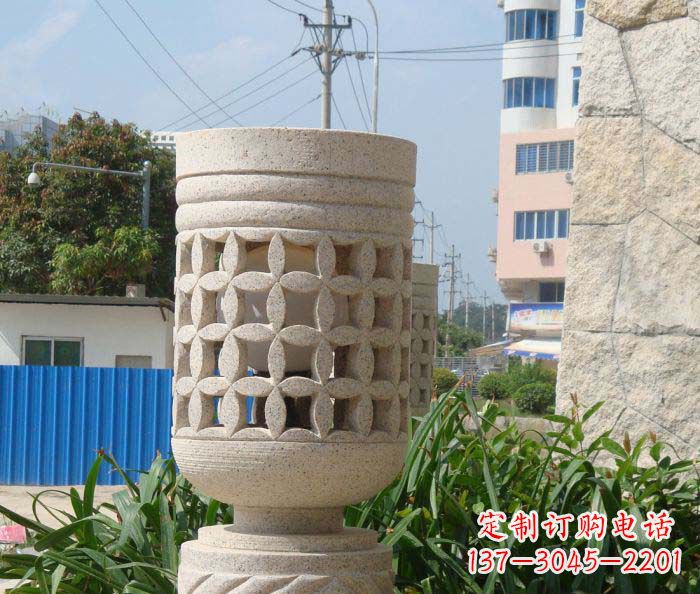 龙岩小区景观镂空石灯石雕