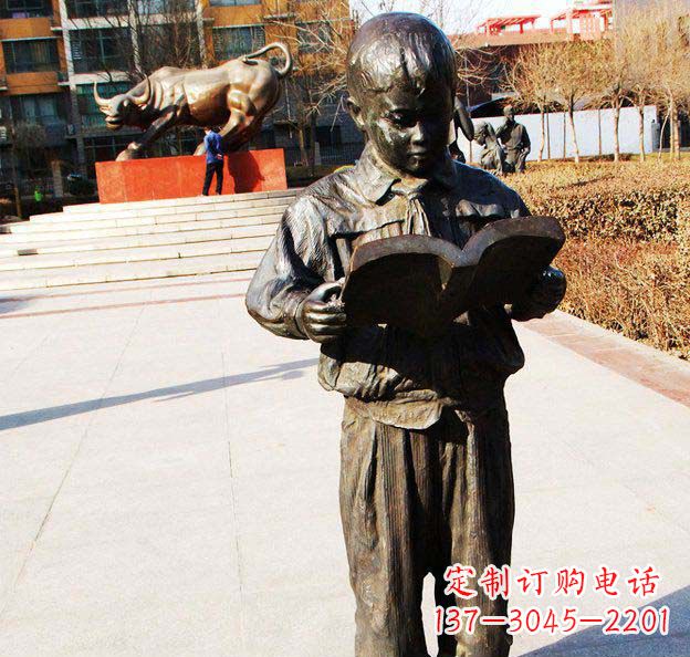 龙岩校园看书的小学生人物铜雕