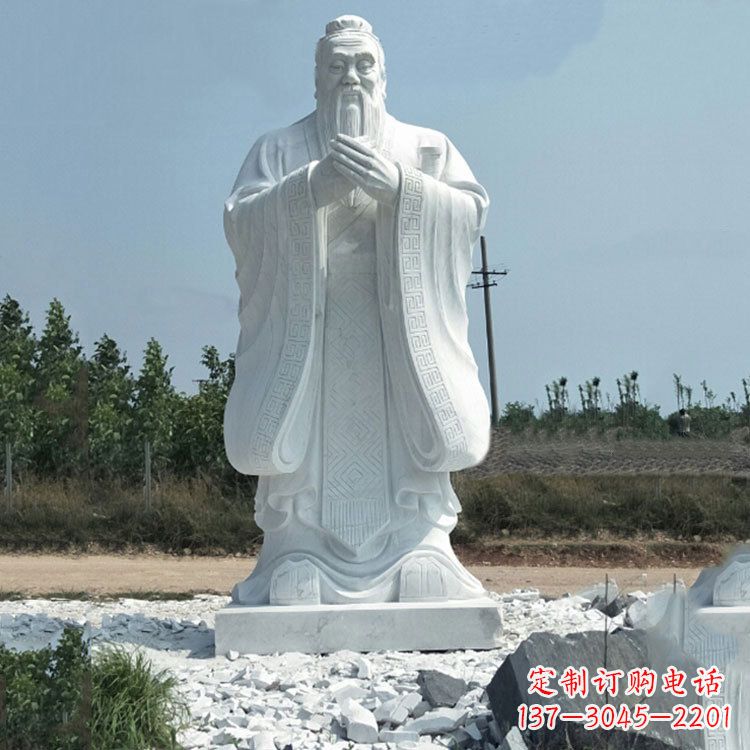 龙岩校园孔子人物雕像