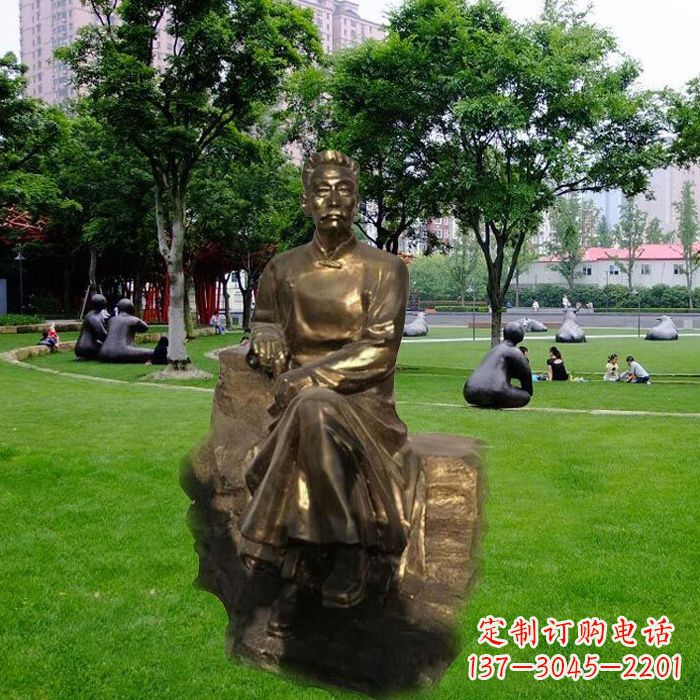 龙岩校园名人鲁迅先生玻璃钢仿铜雕像