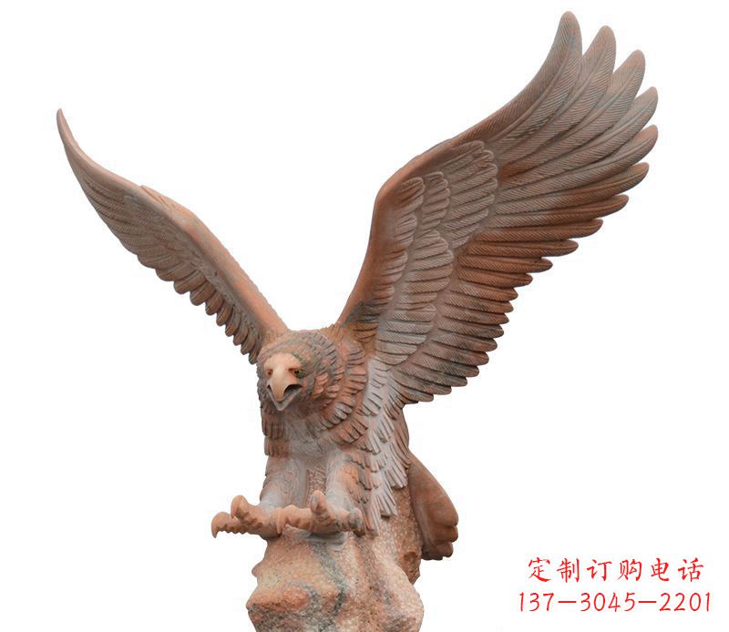 龙岩雄鹰展翅石雕
