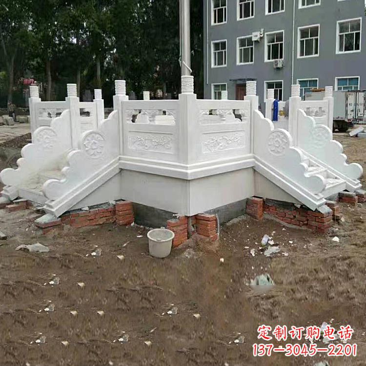龙岩学校汉白玉升旗台石雕