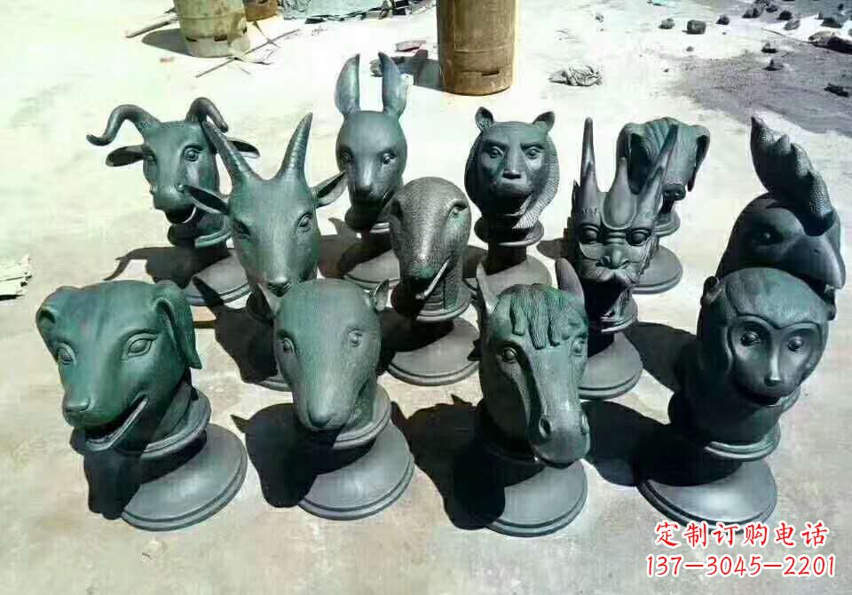 龙岩铸铜十二生肖动物雕塑